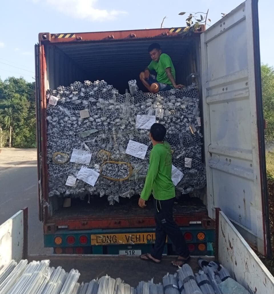 Dịch Vụ Bốc Xếp Container TPHCM Nhanh Chóng, Uy Tín