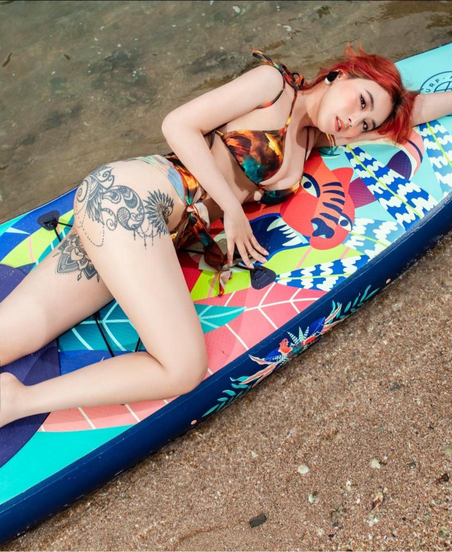 Linh Miu xăm hình nóng bỏng gợi cảm sexy